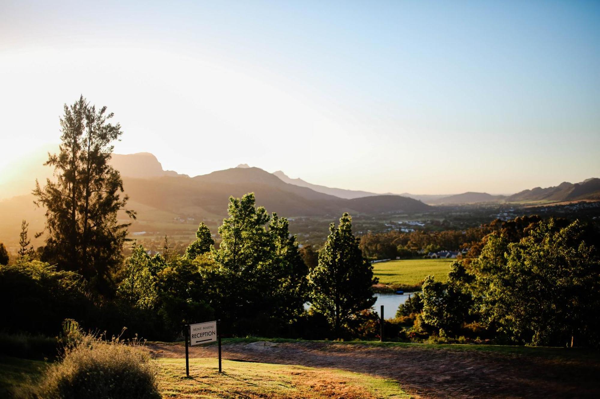 Montmartre Chalets & Venue Franschhoek Exteriör bild