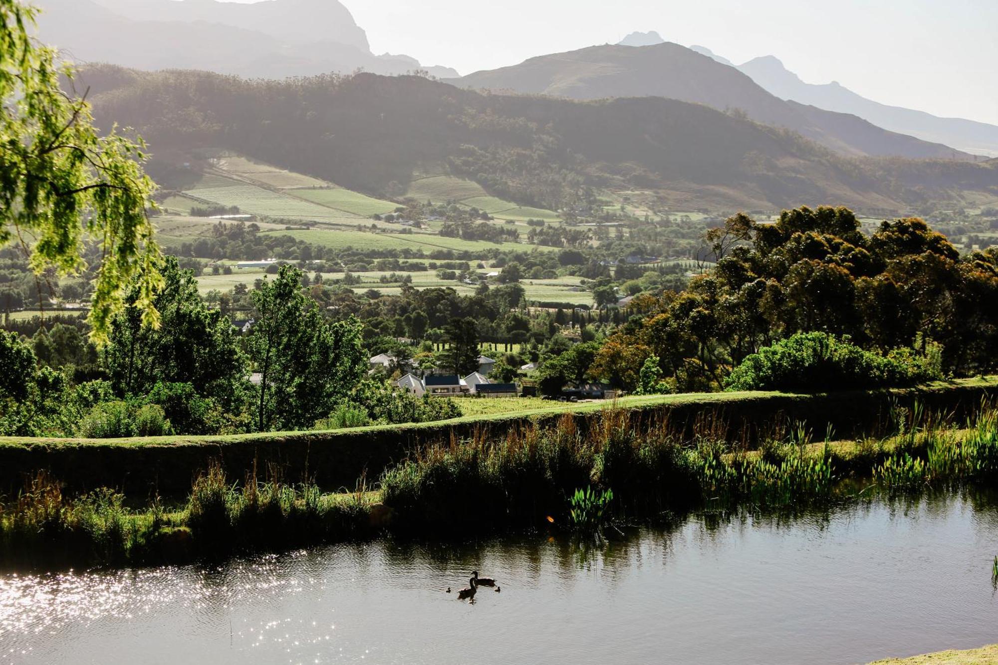 Montmartre Chalets & Venue Franschhoek Exteriör bild